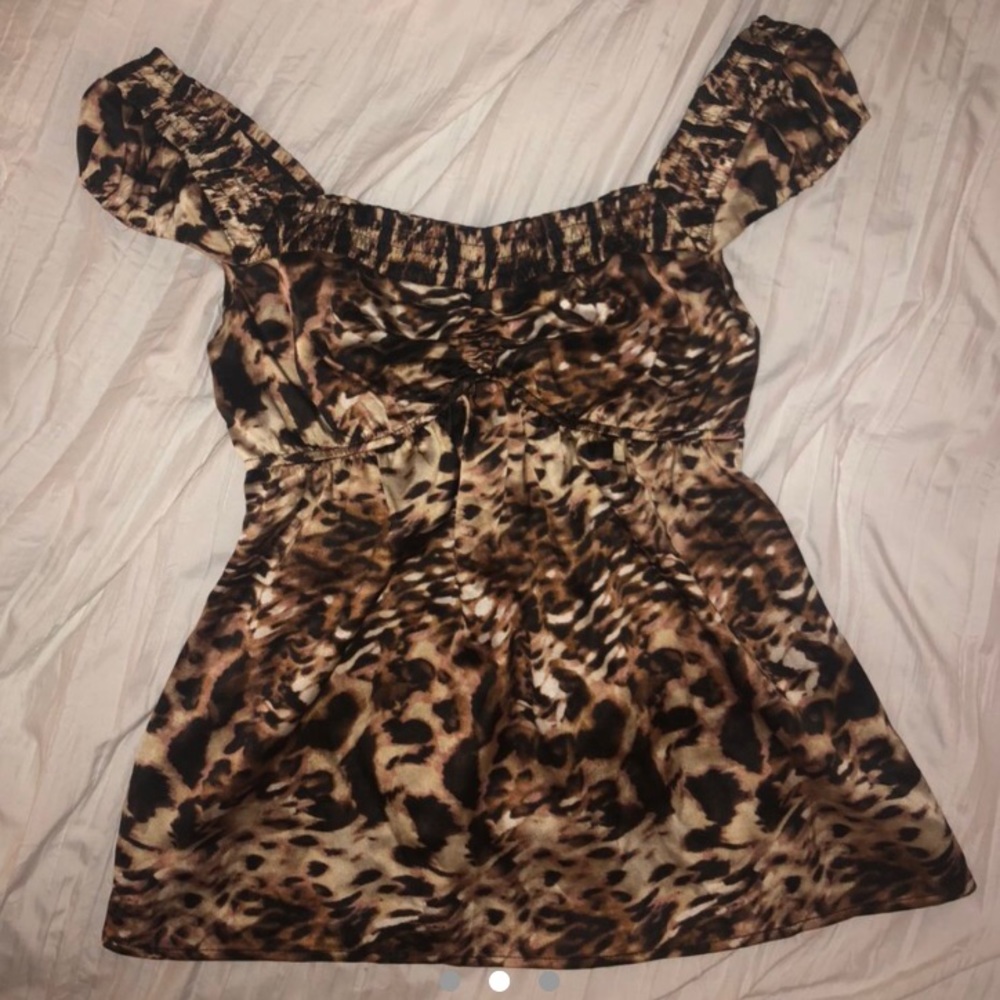 Arden B leopard/cheetah print babydoll y2k top